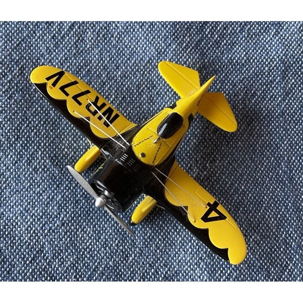 Hallmark Ornament Gee Bee Super Sportster Airplane Model Z 2013